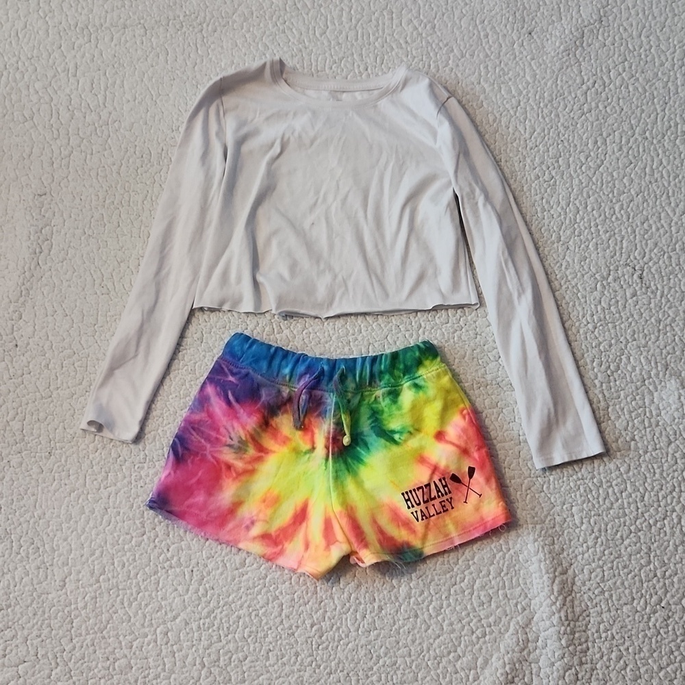 Wonder nation cropped long sleeve top neon tie dye Huzzah Valley shorts …